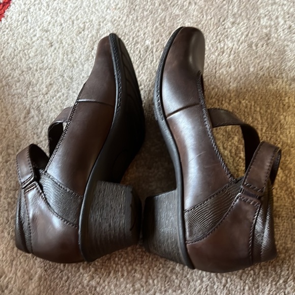 Earth Origins SZ 8.5 cute maryjane style shoes. Preowned in excellent condition - Picture 7 of 8